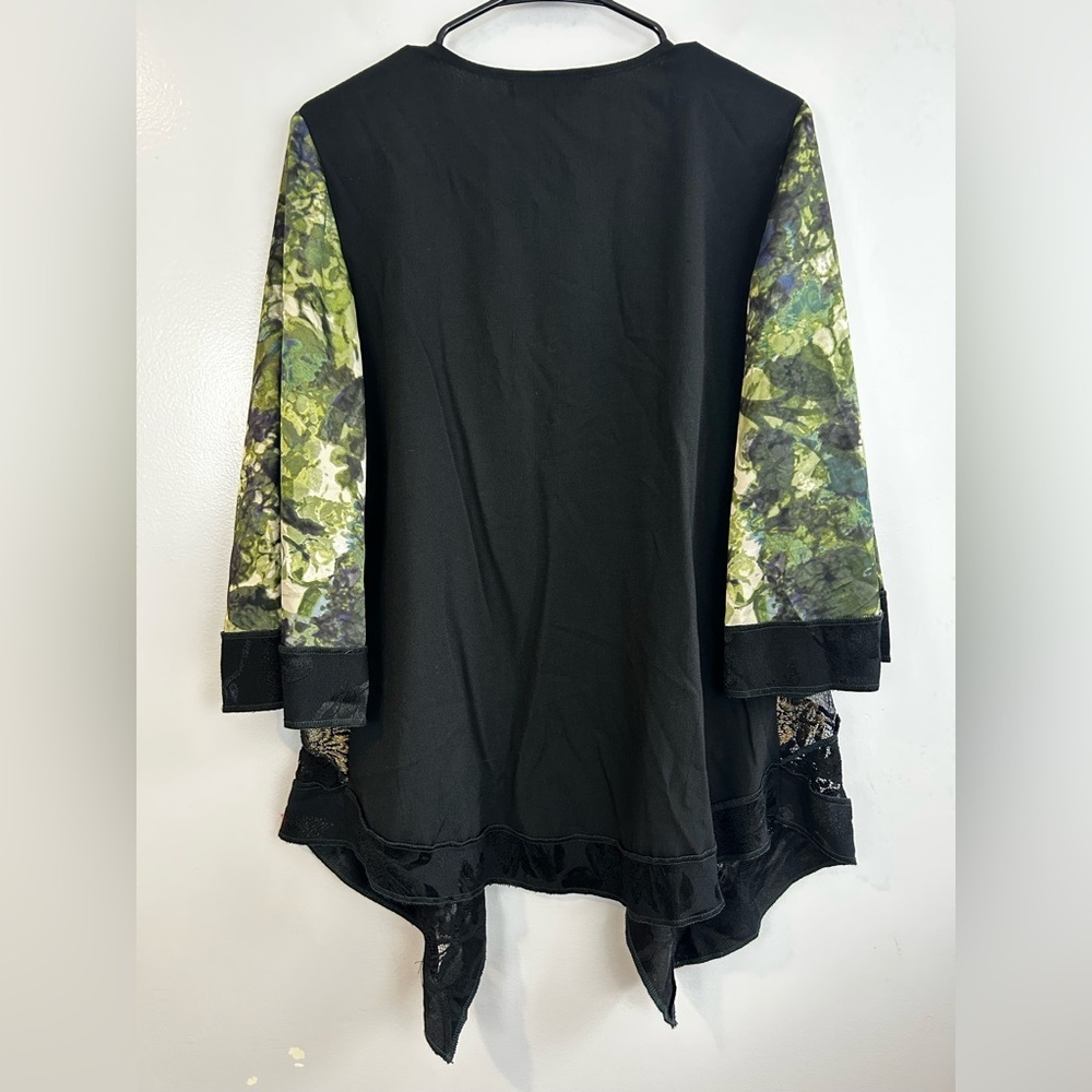 Violet Kay Black/Gold Open Front Asymmetrical Lace/Floral Kimono/Jacket Medium - Picture 9 of 11
